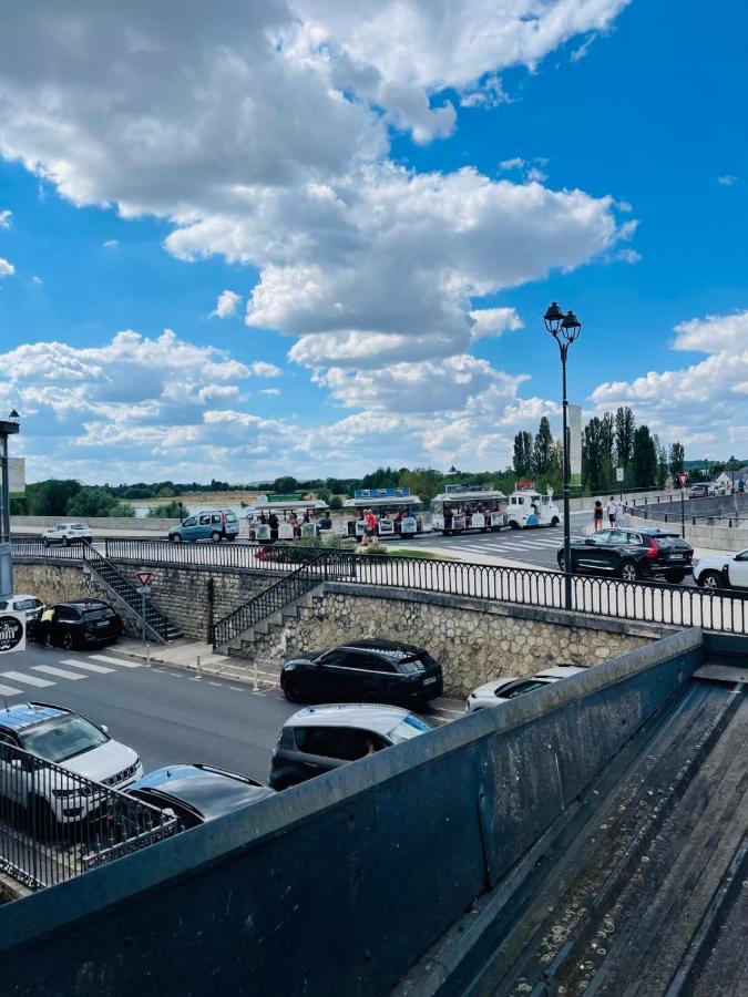 Splendid Apartment At The Foot Of The Castle Of Amboise - View Of The Loir المظهر الخارجي الصورة